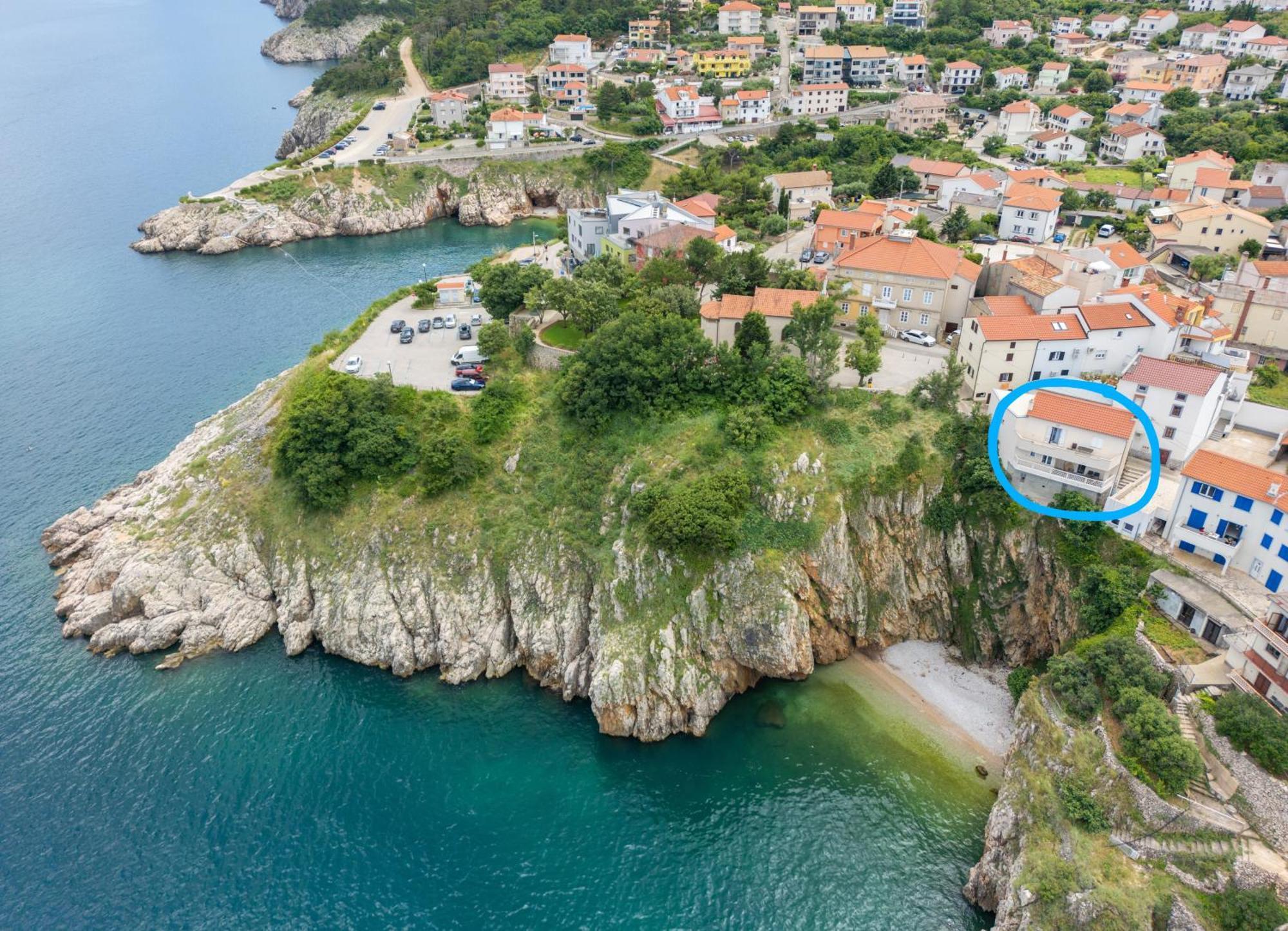 Dume Vrbnik Apartment Exterior photo